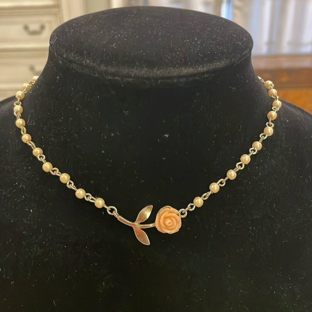 Vintage Silver Tone Pink Rose Beaded Faux Pearl Choker Collar Statement Necklace - Picture 1 of 3